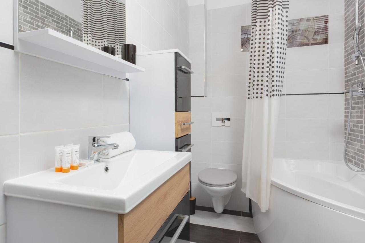 Apartment Na Zakolu Wisly By Noclegi Renters Cracovie Extérieur photo