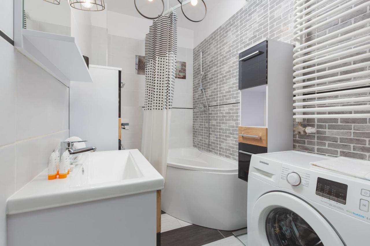 Apartment Na Zakolu Wisly By Noclegi Renters Cracovie Extérieur photo