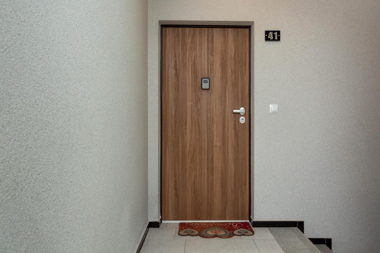 Apartment Na Zakolu Wisly By Noclegi Renters Cracovie Extérieur photo